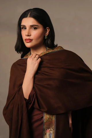 Manto's Unisex Brown Wrap around Style Cape