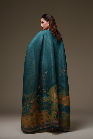 Dil Nasheen (Residing in the Heart) Cape