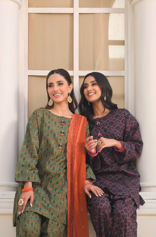 Manto Women's Ready to Wear 2 Piece Matching Plum Co-Ord with Urdu Calligraphy