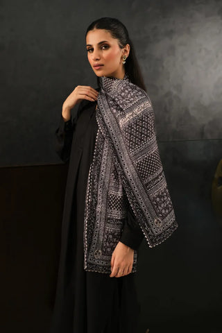 Manto Women's Silk Double Sided Black Saya Stole with Urdu Calligraphy