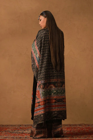Khumar (Euphoria) Velvet Cape