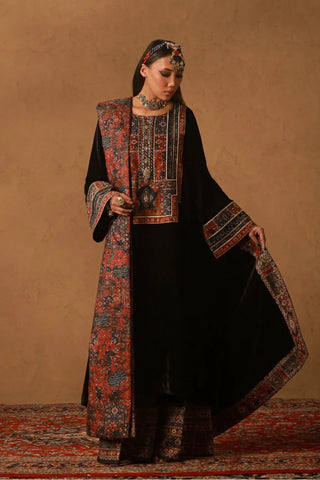 Khumar (Euphoria) Velvet Shawl