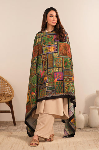 Manto's Unisex Green & Black Odhni with Urdu Calligraphy