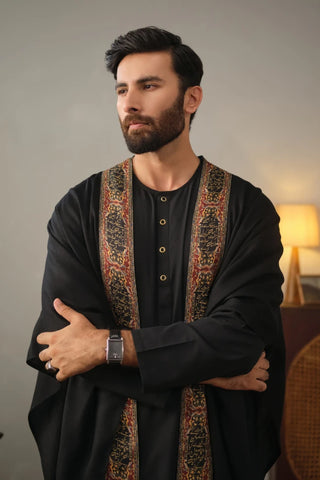 Manto's Unisex Black Acrylic Cape with Urdu Calligraphy