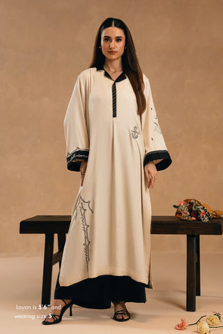كورتا لونا بلاك لاون 
