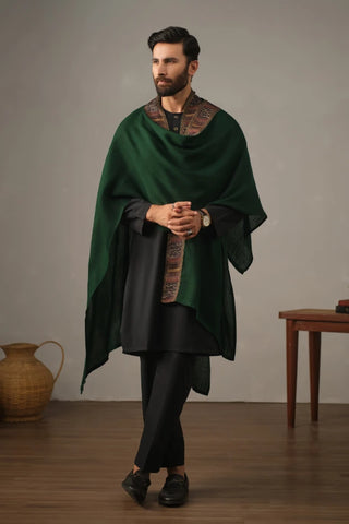 Manto's Unisex Green Acrylic Cape featuring Urdu Calligraphy printed on the border