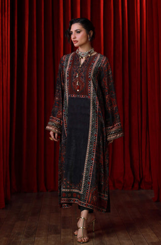Manto's Festive Wear Ghazal Velvet Black Kurta featuring Calligraphy of Beautiful Urdu Words