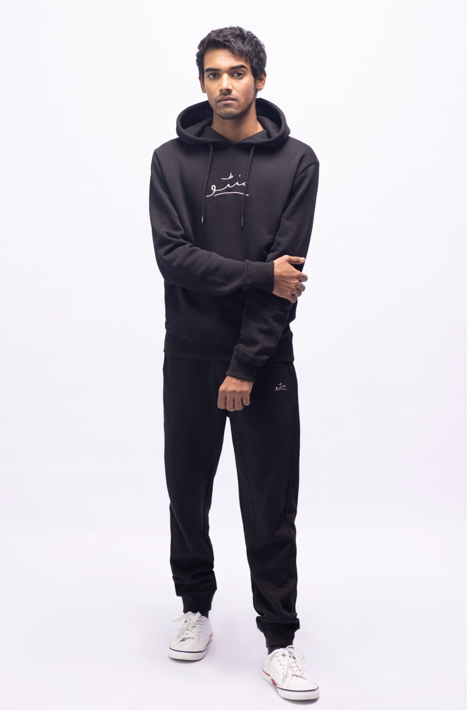 Pullover Hoodie Raven Black mantouae