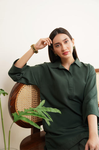 Raya Solid Green Co-ord set is made from ultra-soft wash and wear material featuring short shirt with collar and placket details and shalwar with relaxed fit