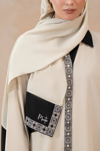 Manto Women's Beige Embroidered Scarf