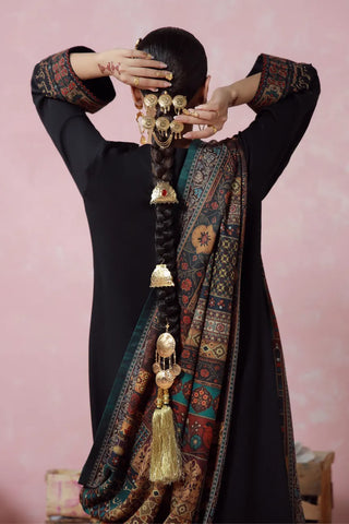 Naaz (Natural Poise) Shawl