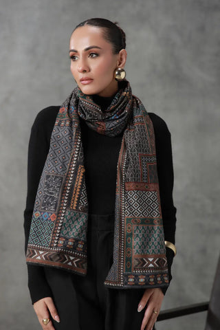 Ranjish (Resentment) Velvet Stole