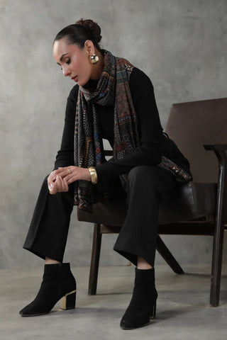 Ranjish (Resentment) Velvet Stole