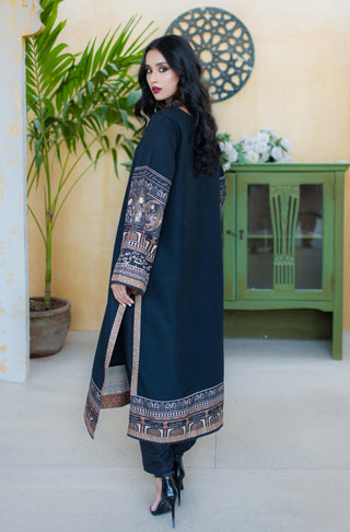 Shopmanto, wear manto, manto clothing brand, manto pakistan, ladies clothing brand, urdu calligraphy clothing, manto black jacquard taj mahal two piece co-ord set with urdu calligraphy and story of mumtaz and shah jahan, manto winter collection, manto jacquard collection, jacquard kurtas