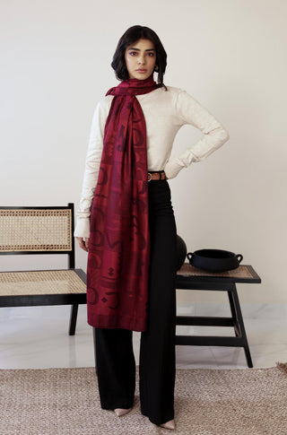Shopmanto, wear manto, manto clothing brand, manto pakistan, ladies clothing brand, urdu calligraphy clothing, Manto urdu calligraphy unisex jazba weaved winter muffler stole maroon, winter collection, acrylic, wool